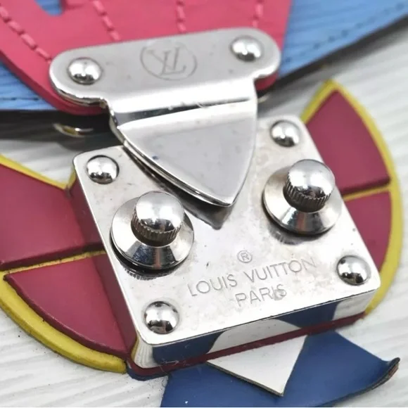 Louis Vuitton Tribal Mask Shoulder Bag Epi leather Cross Body Bag White M60795 - Picture 8 of 16